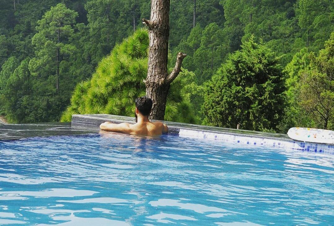 Blue Pine Resort لانسداون المظهر الخارجي الصورة