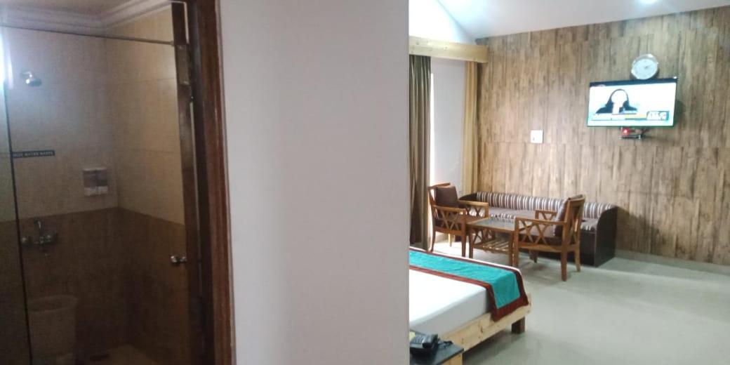 Blue Pine Resort لانسداون المظهر الخارجي الصورة