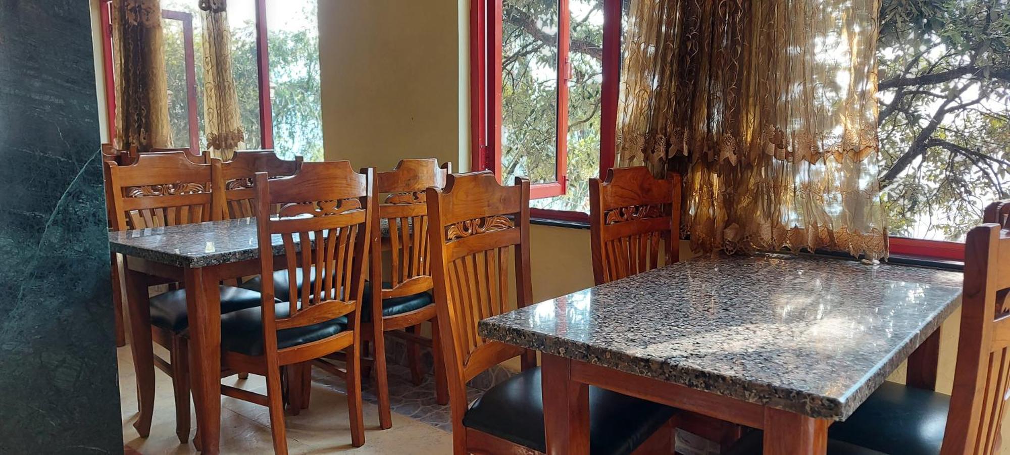 Blue Pine Resort لانسداون المظهر الخارجي الصورة