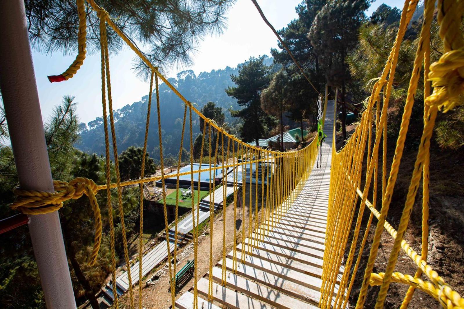 Blue Pine Resort لانسداون المظهر الخارجي الصورة