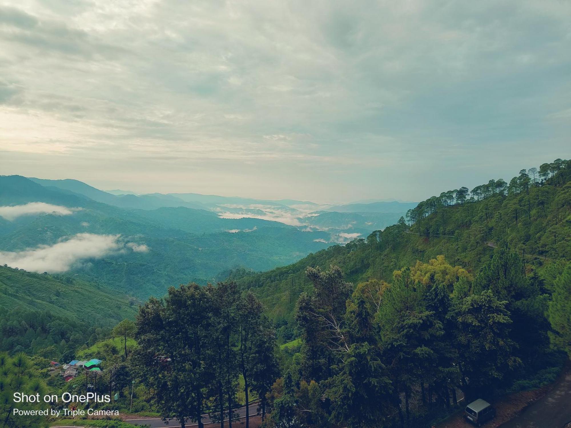 Blue Pine Resort لانسداون المظهر الخارجي الصورة